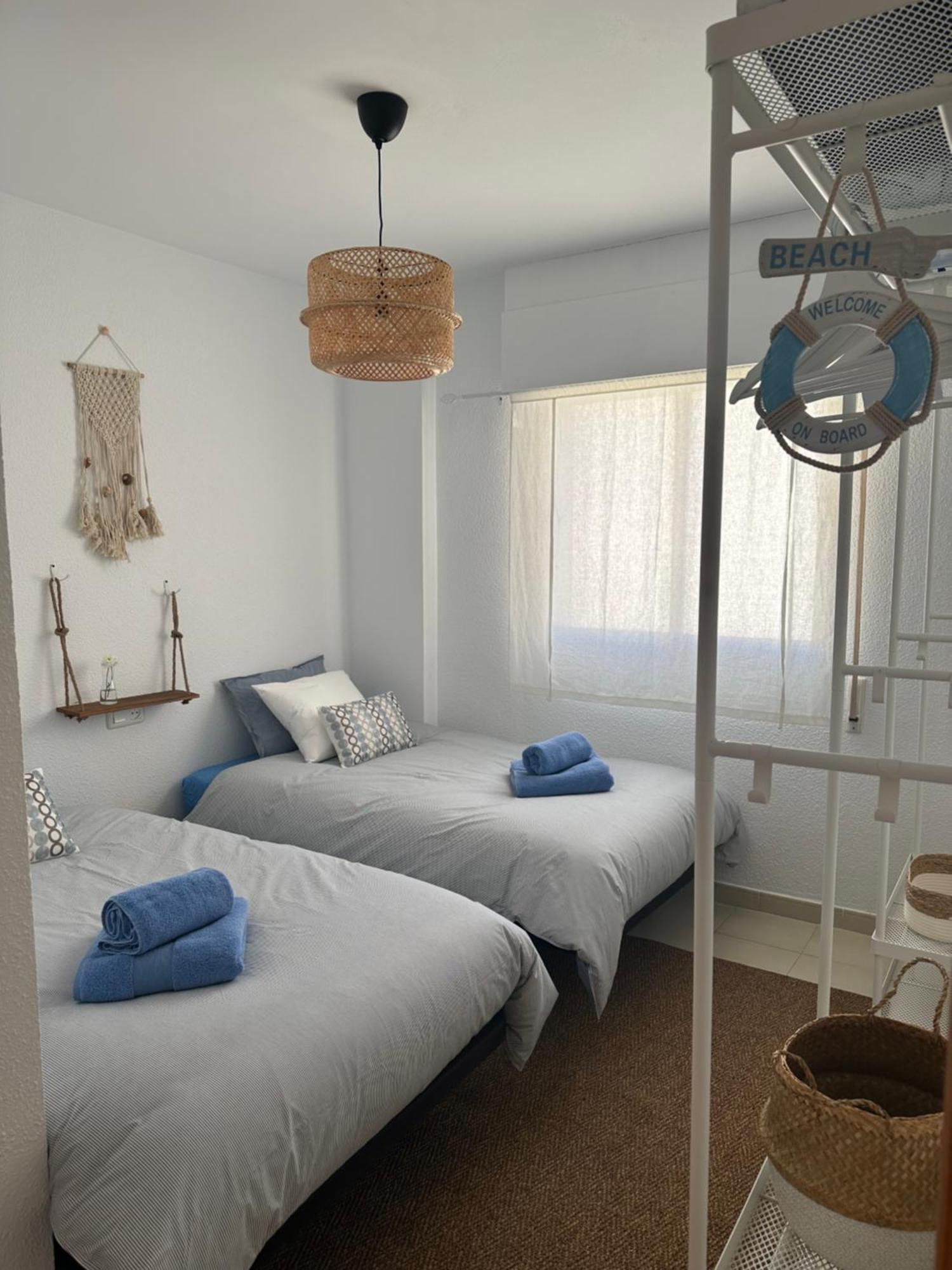 Vistas Al Mar Apartment Torrenueva  Ngoại thất bức ảnh